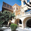 Casa Delfino Hotel Crete Island Courtyard, Click to enlarge